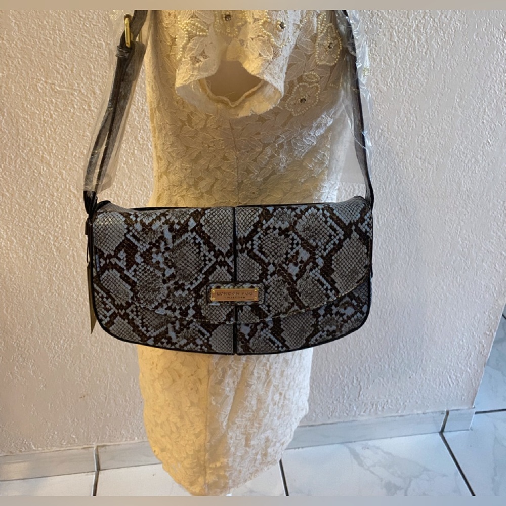 NWT LONDON FOG Handbag Blue Black SNAKESKIN Pattern Shoulder Bag Purse.